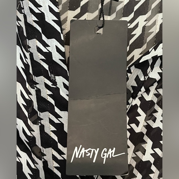 Nasty Gal Houndstooth Sparkle Sheer Button-Down – NWT (Size 12) ✨ - Picture 6 of 8